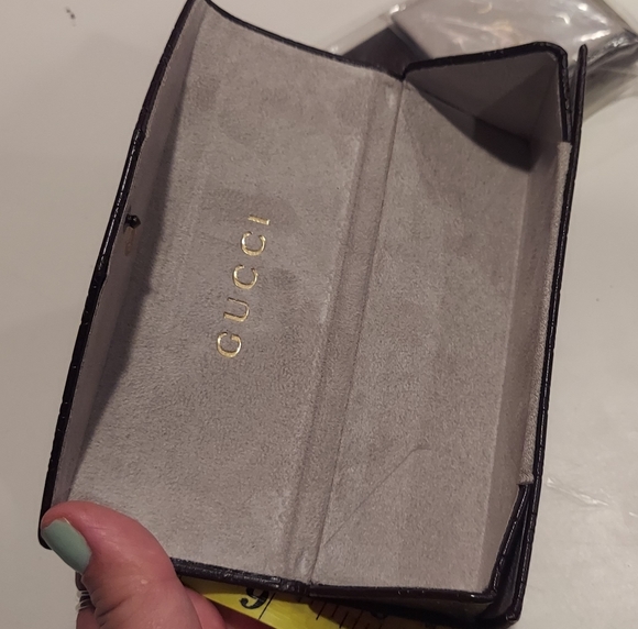 Gucci🤓Case reading glasses 🤓 the price is for each one - Picture 6 of 9